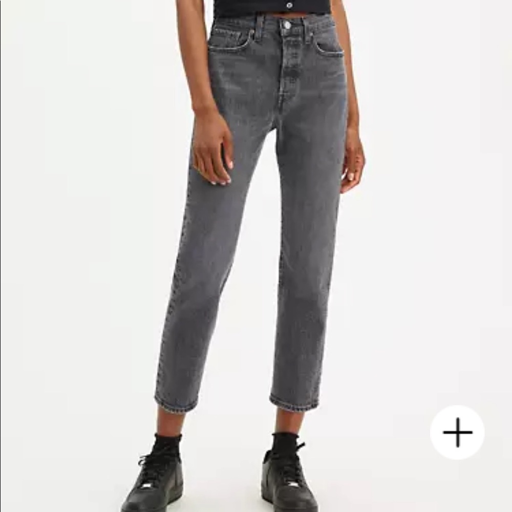 Levi’s jeans, wedgie straight size 29, not wear, NO tag, moving sale